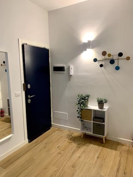 Appartamento Con Terrazzo Sui Tetti Milanesi Екстериор снимка